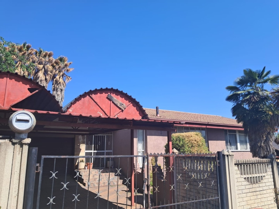 3 Bedroom Property for Sale in Sasolburg Ext 10 Free State